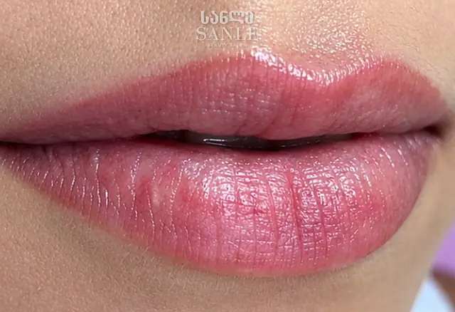 Lip blush (permanent) — Before, SANLE Beauty Salon