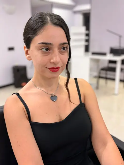 მაკიაჟი და ვარცხნილობა — SANLE Beauty Salon, თბილისი